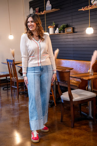 Perfect Line Pintuck Jeans